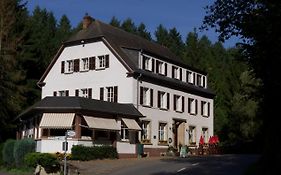 Hostellerie De La Vallee